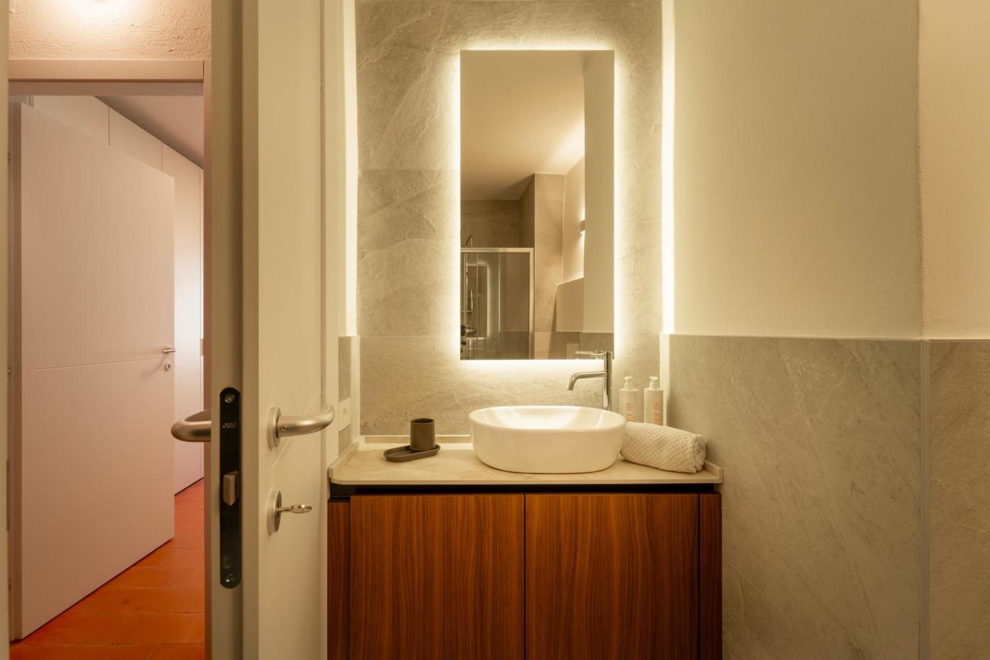 Appartamento La Chiocciola By Wonderful Italy Bellagio Bagian luar foto